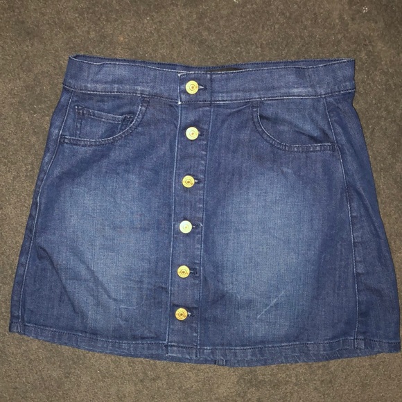 Button denim skirt - Picture 1 of 3